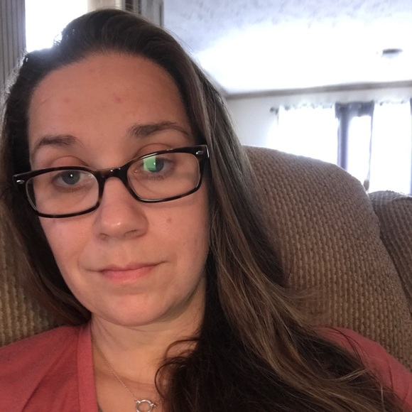 Meet your Posher, Rebecca - Picture 1 of 1